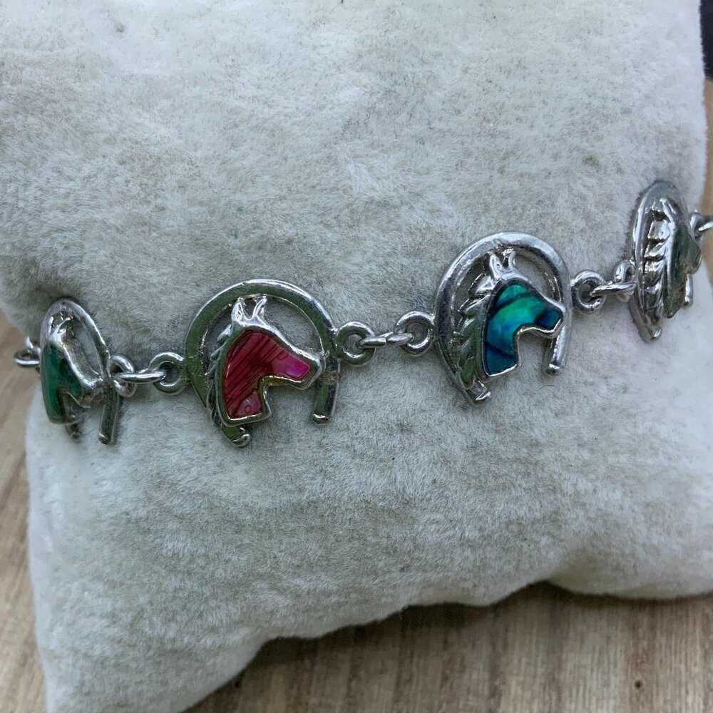 SJ Horseshoe Horse Head Iridescent Mother of Pearl Silver Tone Bracelet
